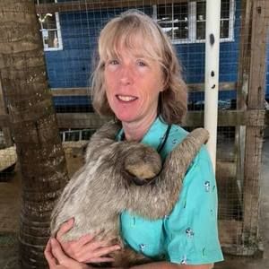 Meet your Posher, Rhonda